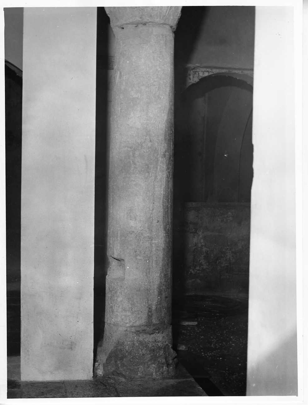 colonna - bottega Italia centro-meridionale (sec. XI)