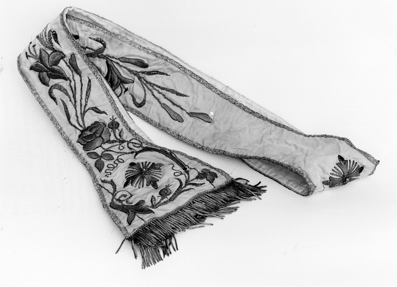 stola - manifattura molisana (fine sec. XIX)