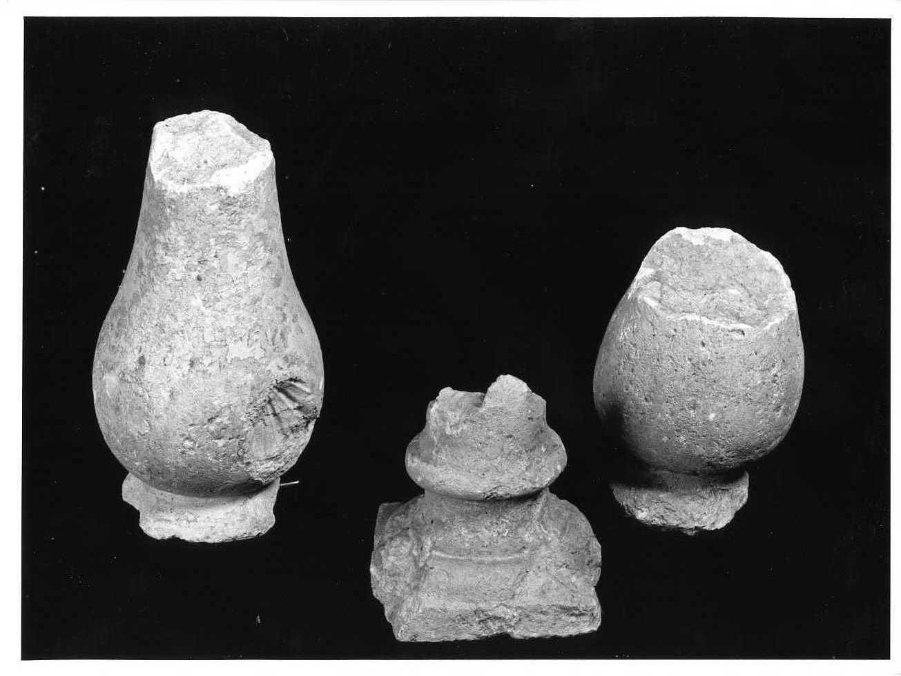 balaustro, frammento - bottega molisana (prima metà sec. XVI)