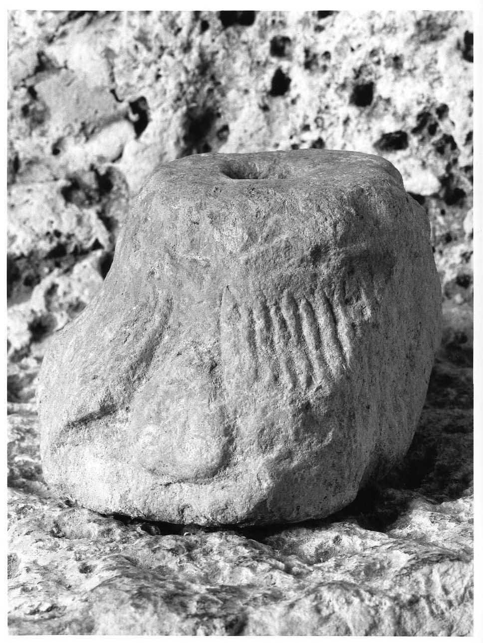 capitello - bottega beneventana (fine/inizio secc. VIII/ IX)