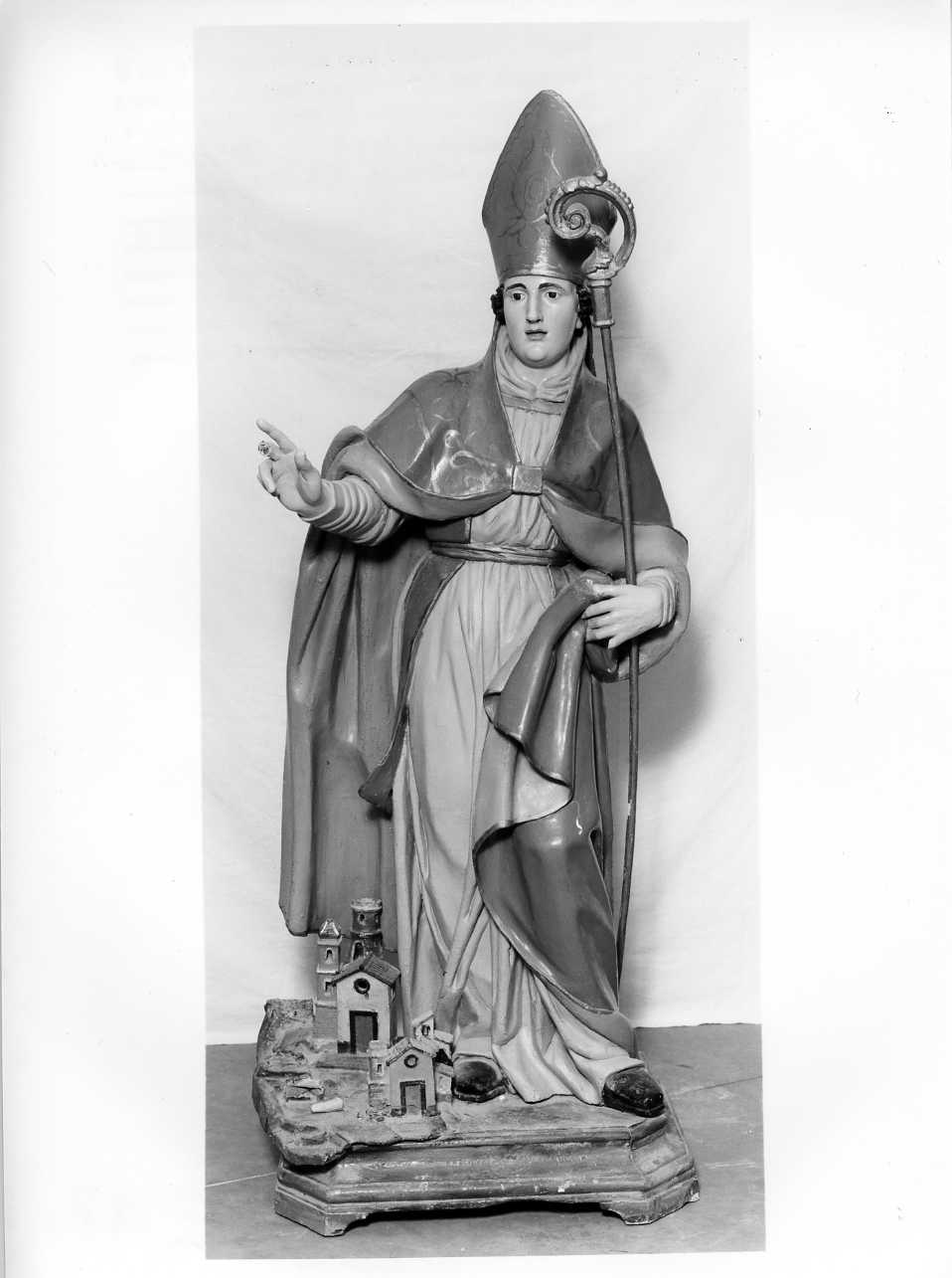 Sant'Erasmo, Santo vescovo (statua) - bottega Italia meridionale (seconda metà sec. XVIII)