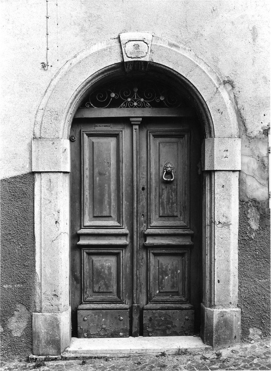 portale - bottega molisana (fine sec. XIX)