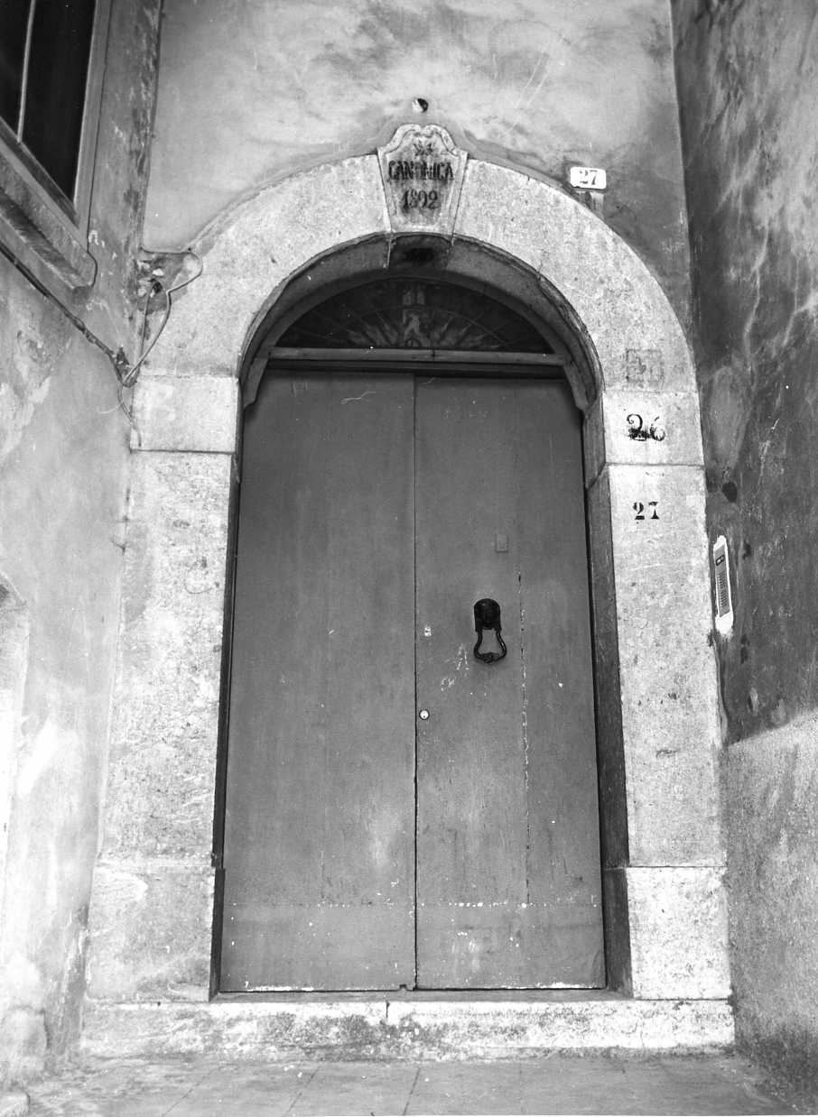 portale - bottega molisana (sec. XIX)