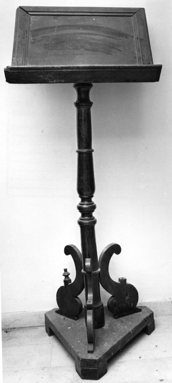 leggio - bottega Italia meridionale (sec. XIX)