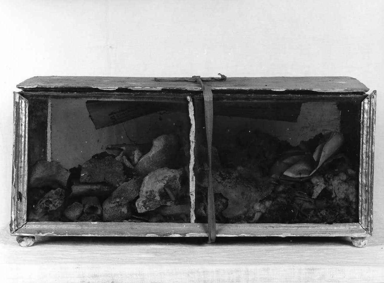 reliquiario a teca - a cassetta - bottega Italia meridionale (sec. XVII)