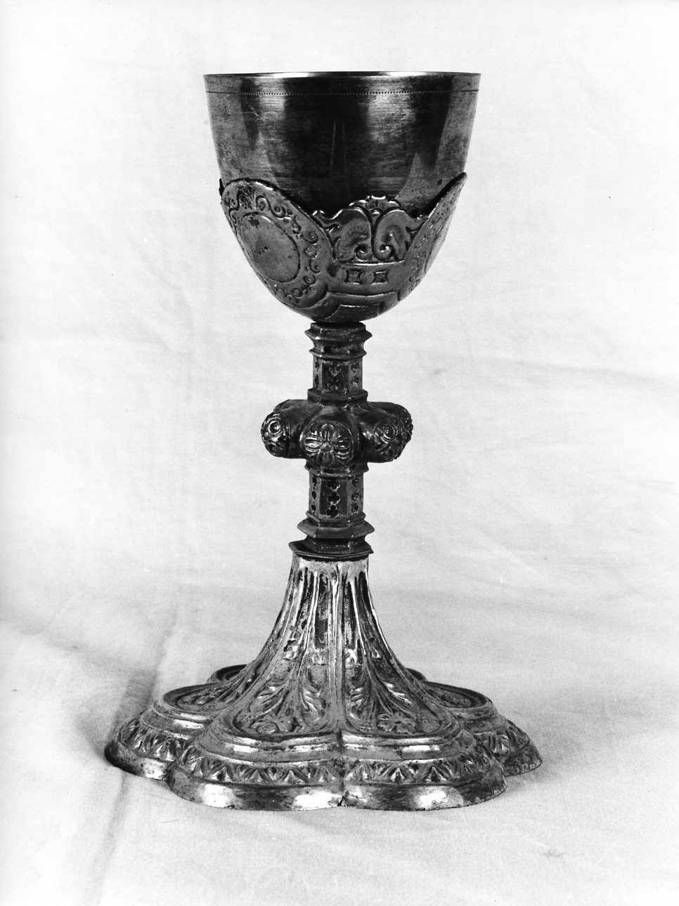 calice - bottega Italia meridionale (sec. XVI)