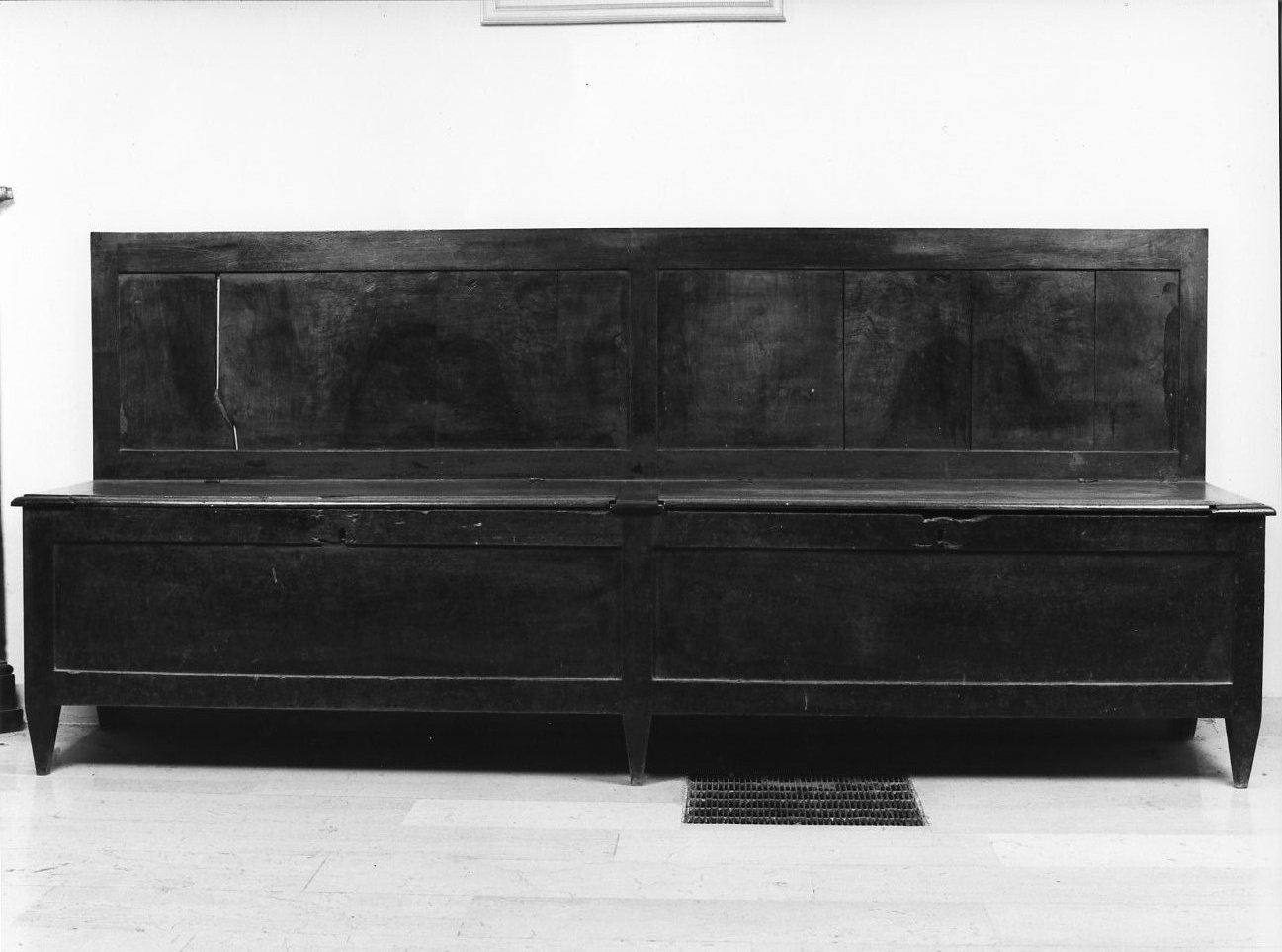 cassapanca - bottega Italia meridionale (sec. XIX)