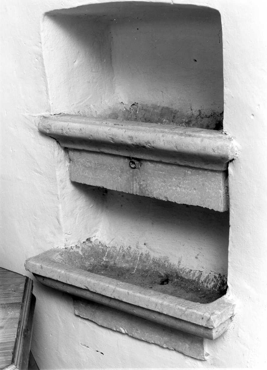 lavabo da sacrestia - bottega molisana (sec. XVIII)