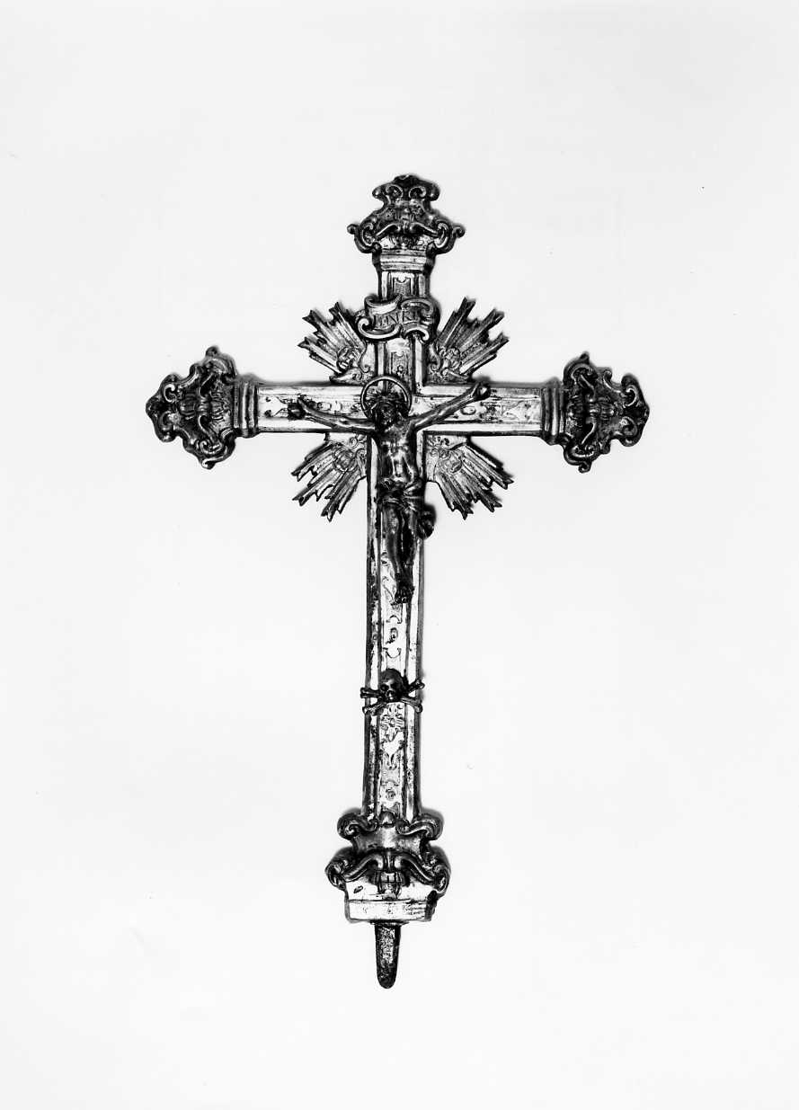croce processionale di Monogrammista F.A (sec. XVIII)