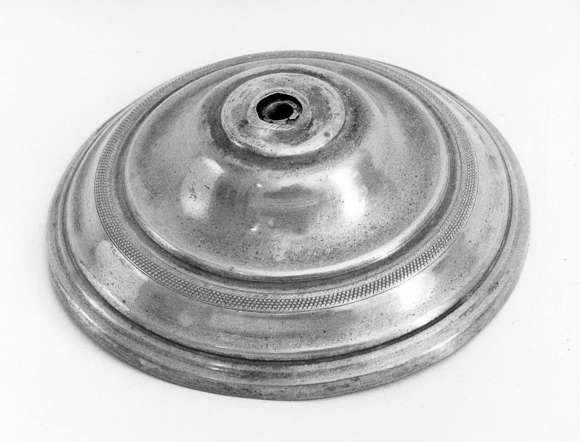 fondo di coppa, elemento d'insieme - bottega napoletana (sec. XIX)