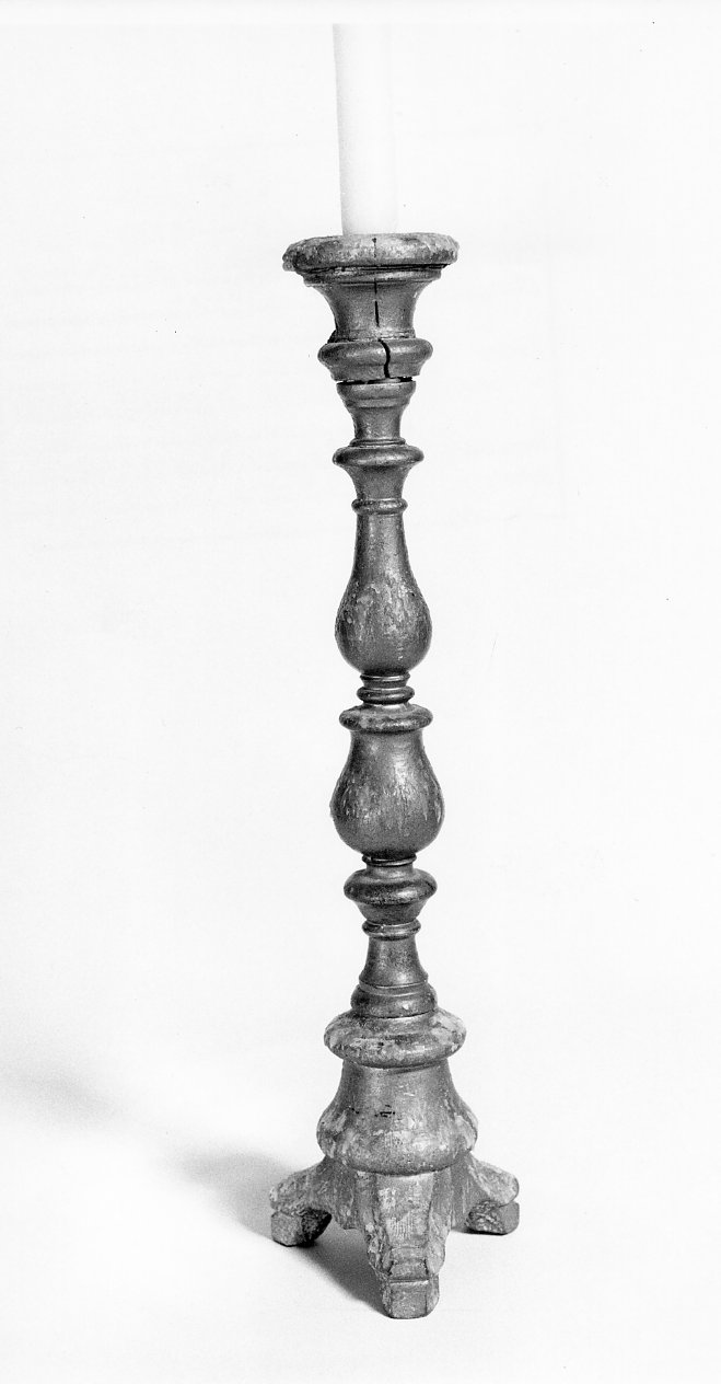 candeliere d'altare, serie - bottega molisana (secc. XIX/ XX)