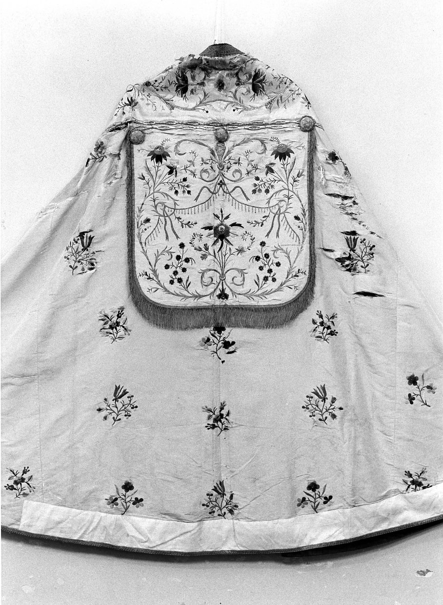 piviale, elemento d'insieme - manifattura Italia meridionale (sec. XVIII)