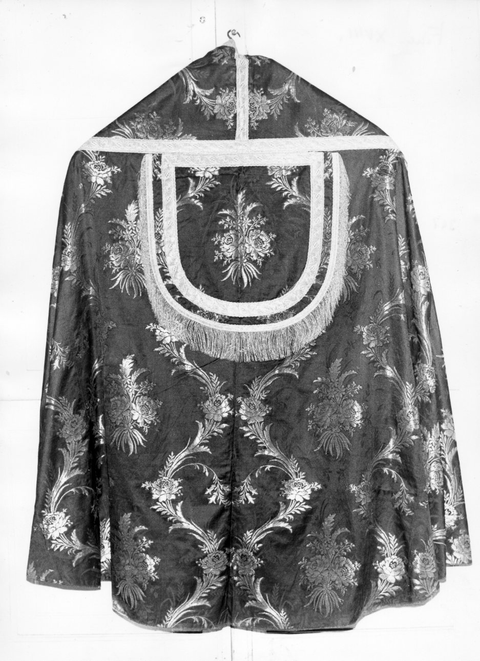 piviale - manifattura molisana (sec. XVIII)