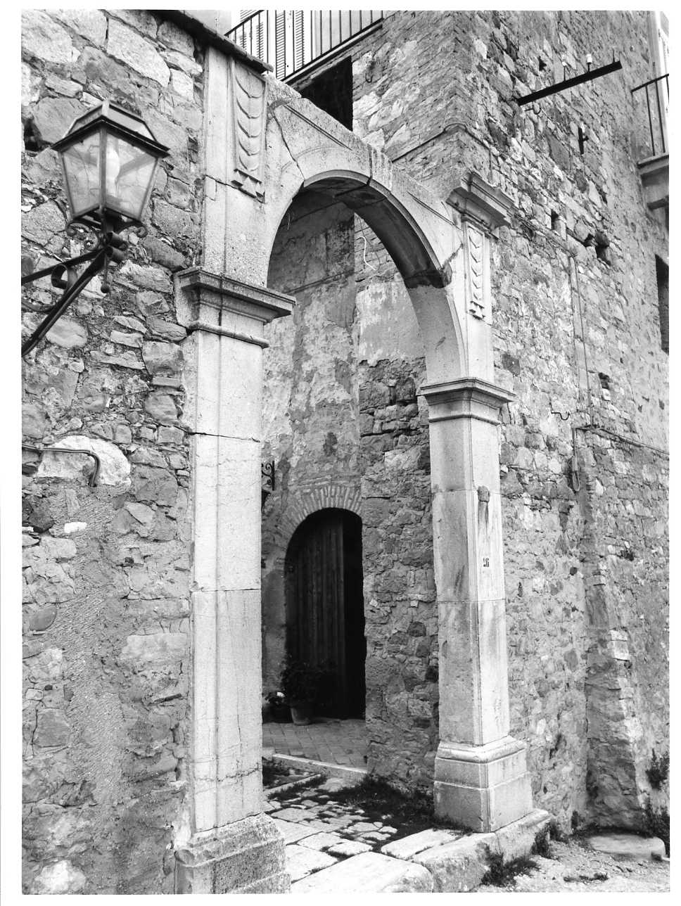 portale, opera isolata - bottega molisana (fine sec. XVIII)