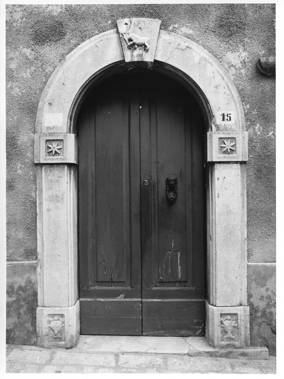 portale, opera isolata - bottega molisana (sec. XIX)