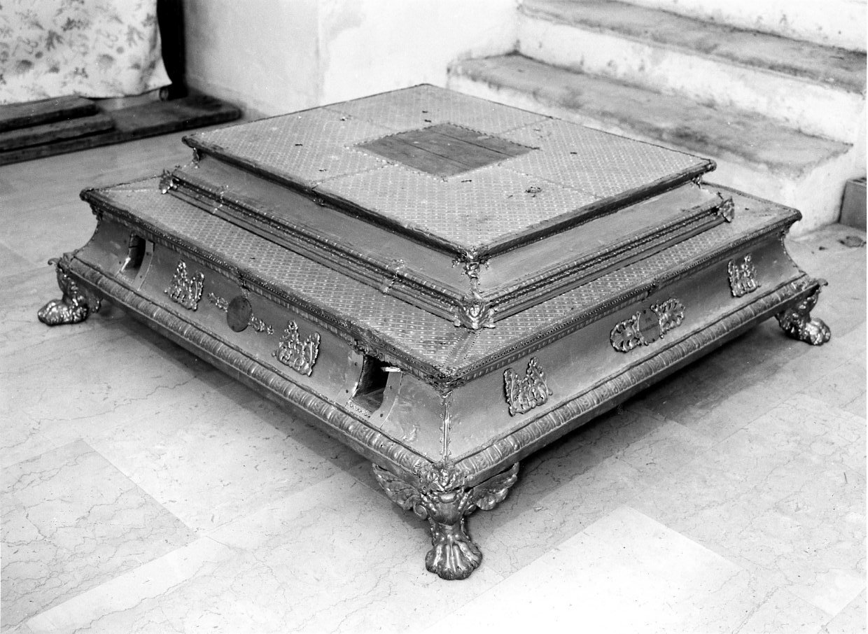 base processionale - bottega Italia meridionale (sec. XIX)