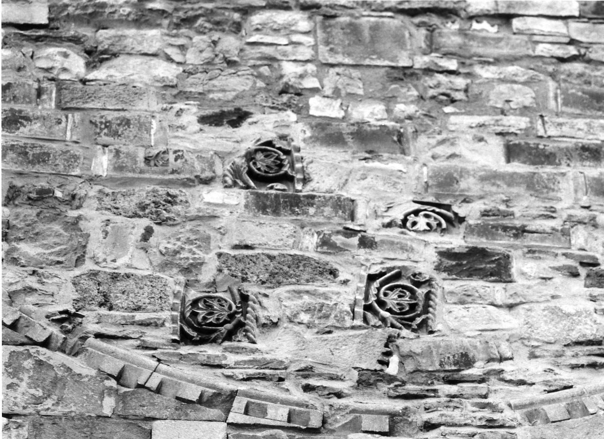 rosone, frammento - bottega molisana (prima metà sec. XIII)