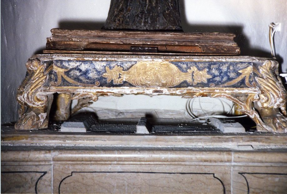 piedistallo di statua - bottega molisana (sec. XVIII)