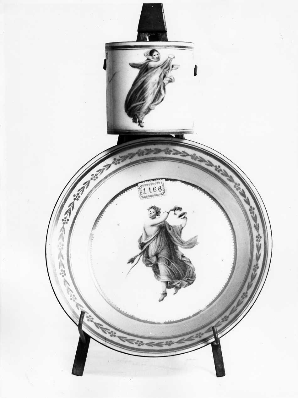 tazza - Real Fabbrica Ferdinandea (secc. XVIII/ XIX)