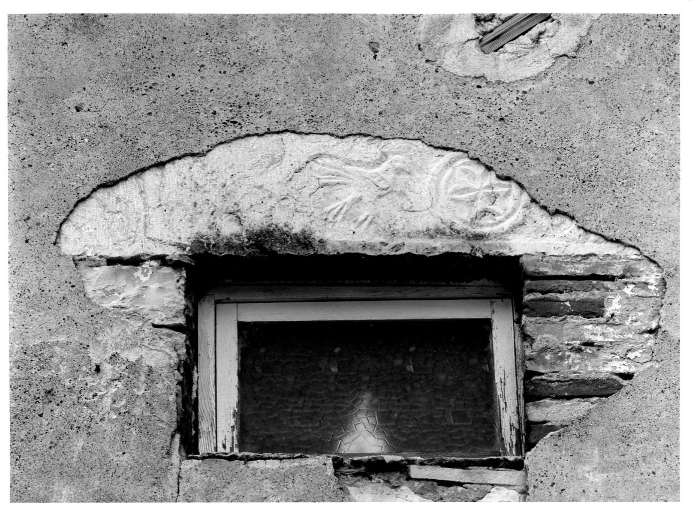 uccello e fiore (rilievo) - bottega molisana (fine/inizio secc. XII/ XIII)