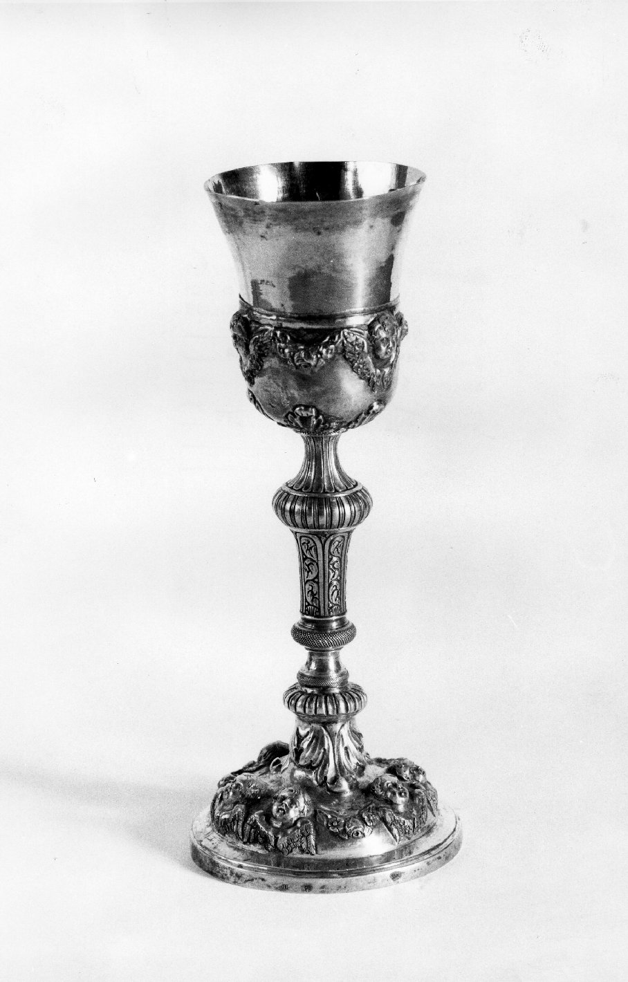 calice - bottega Italia meridionale (sec. XIX)