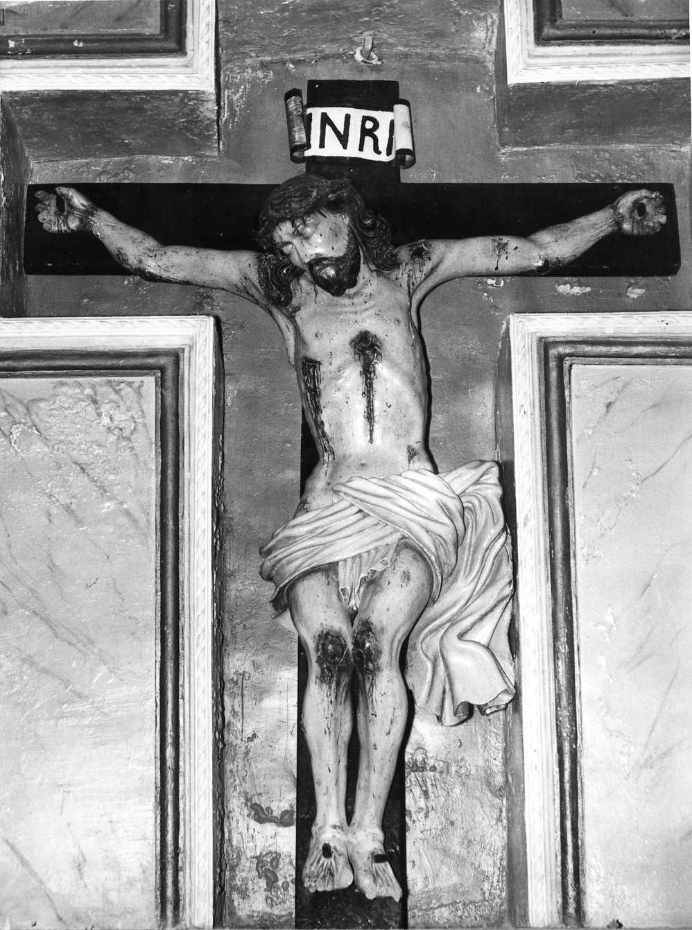 Cristo crocifisso (scultura, opera isolata) - bottega Italia meridionale (secc. XVII/ XVIII)