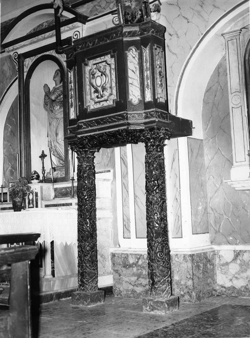 pulpito, opera isolata - ambito Italia meridionale (sec. XVII, sec. XVIII)