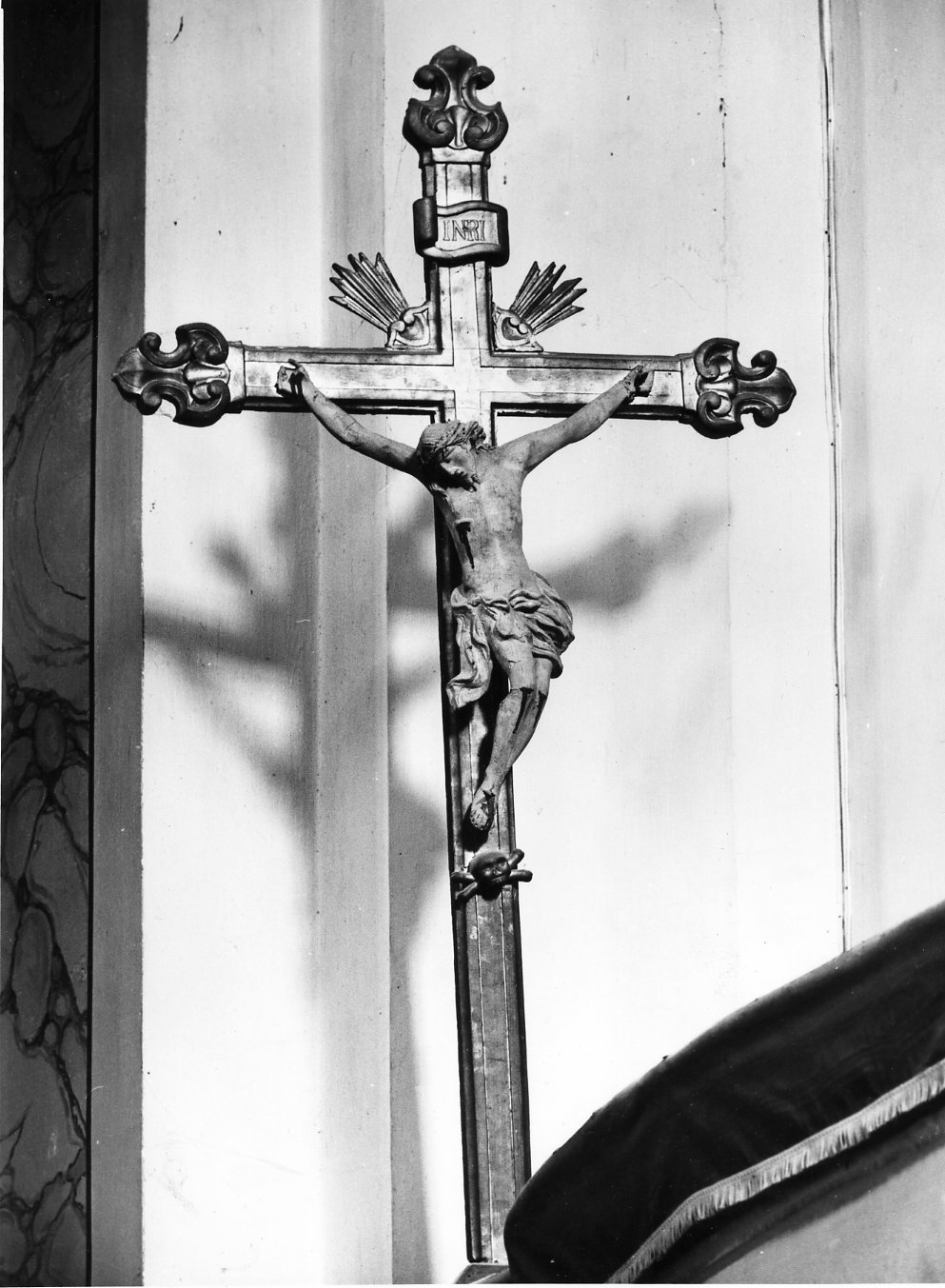 crocifisso - bottega Italia meridionale (sec. XVIII)