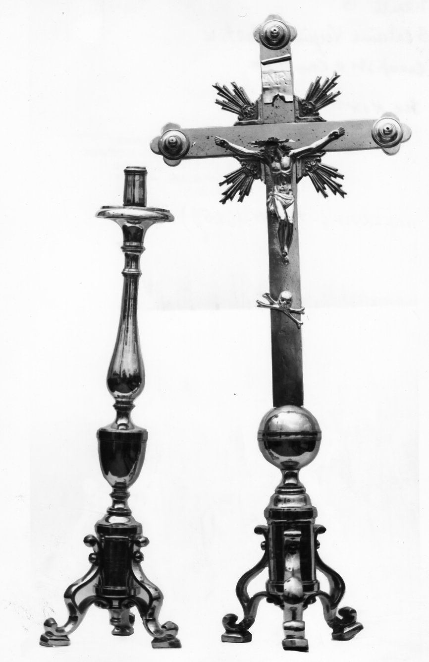 servizio d'altare, insieme di Monogrammista S A (sec. XIX)