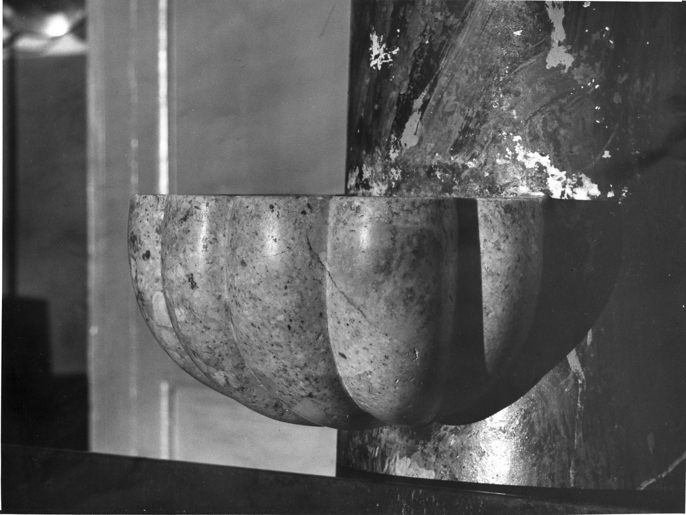 acquasantiera - a conchiglia - bottega Italia centro-meridionale (sec. XIX)