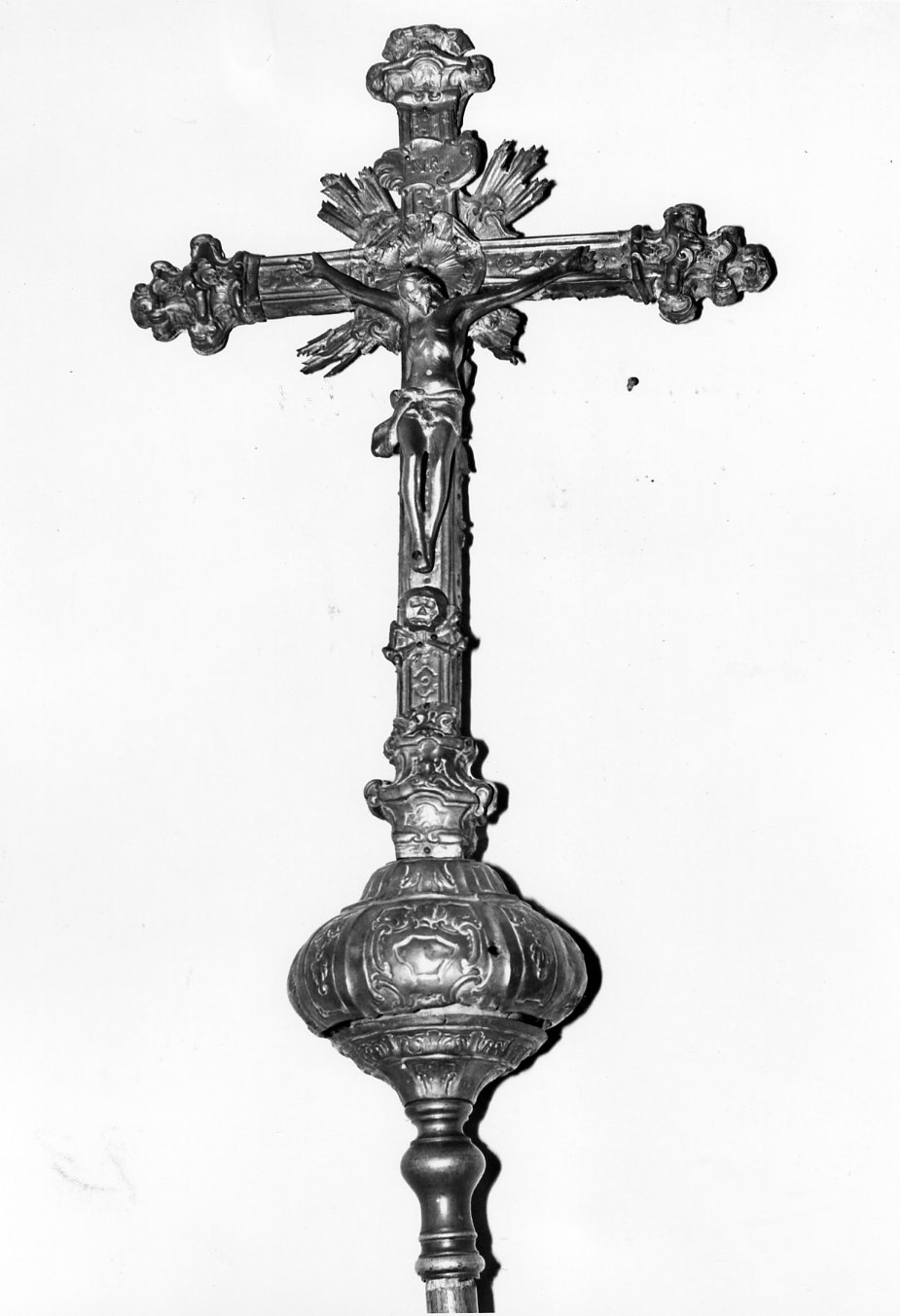 croce processionale - bottega Italia centro-meridionale (sec. XVIII)