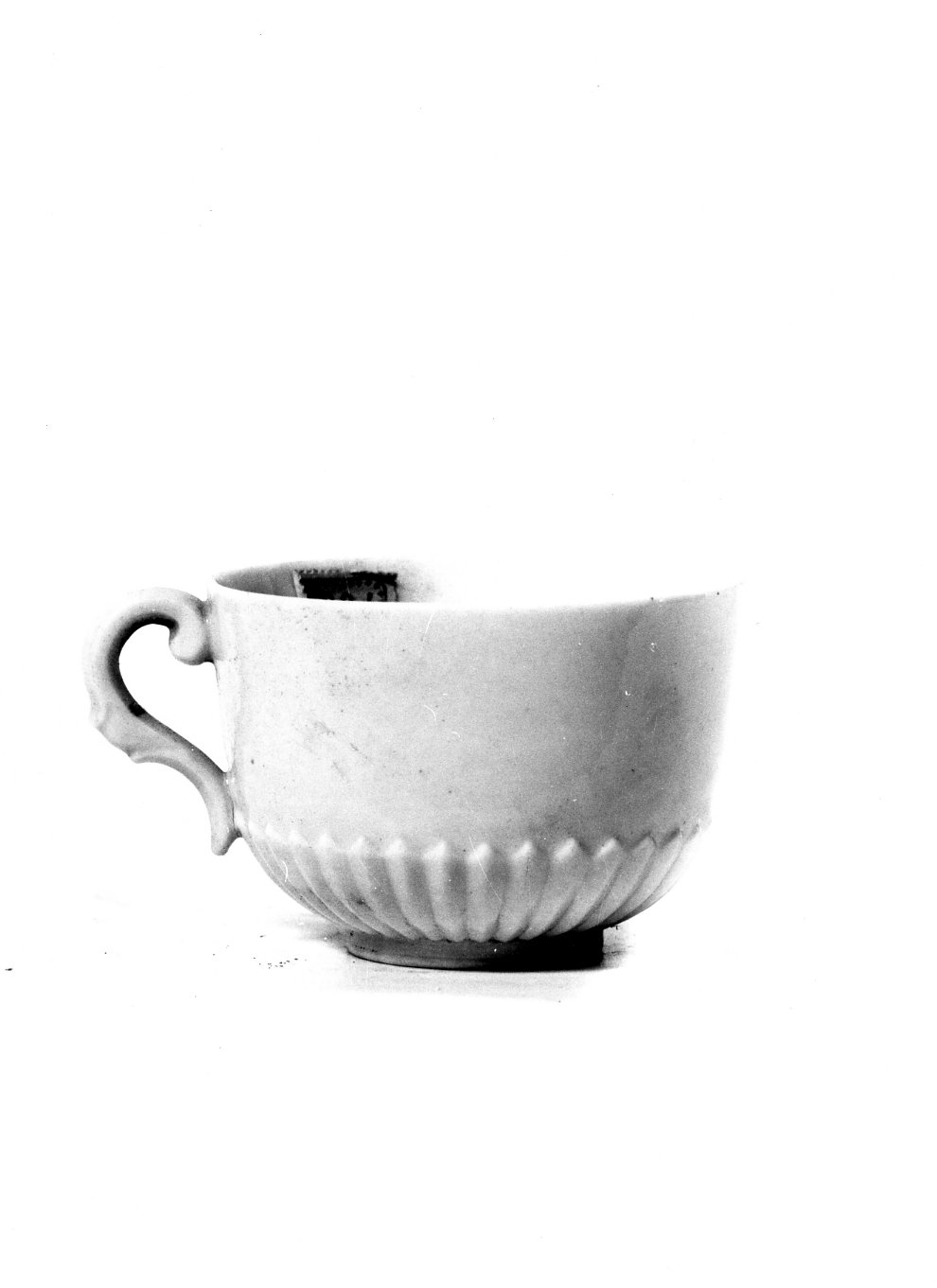 tazzina - manifattura di Capodimonte (sec. XVIII)