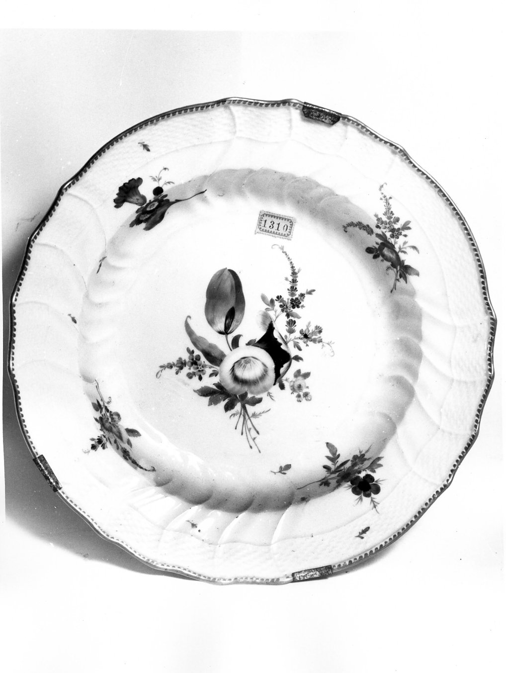 piatto - manifattura tedesca (sec. XVIII)