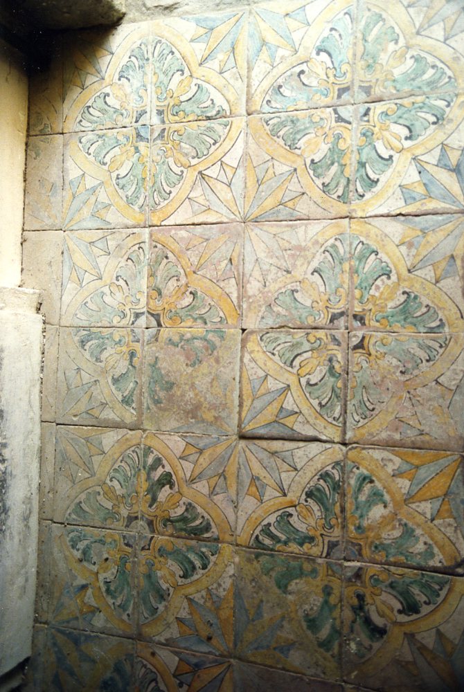 pavimento, frammento - bottega molisana (seconda metà sec. XVIII)