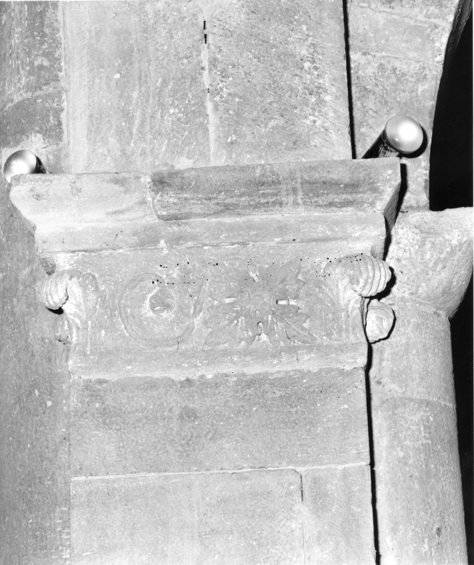 capitello - bottega molisana (sec. XIII)