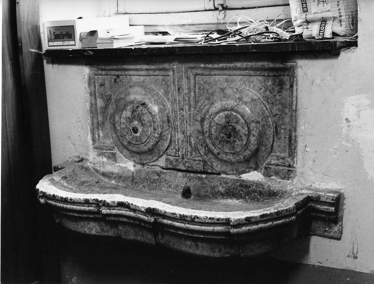 lavabo da sacrestia - bottega molisana (secc. XVII/ XVIII)