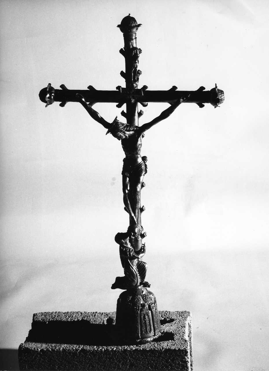 croce processionale - bottega molisana (sec. XVI)