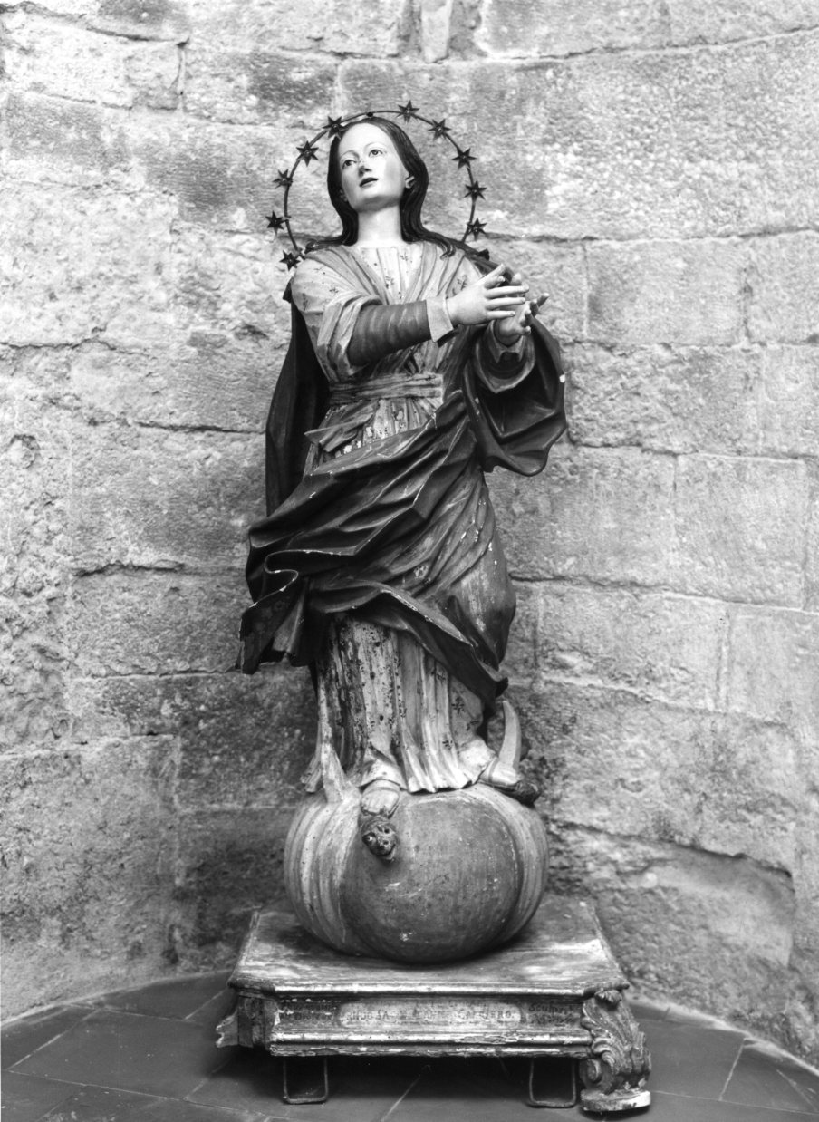 Madonna Immacolata (statua) di Giovannitti Silverio (attribuito) (sec. XVIII)