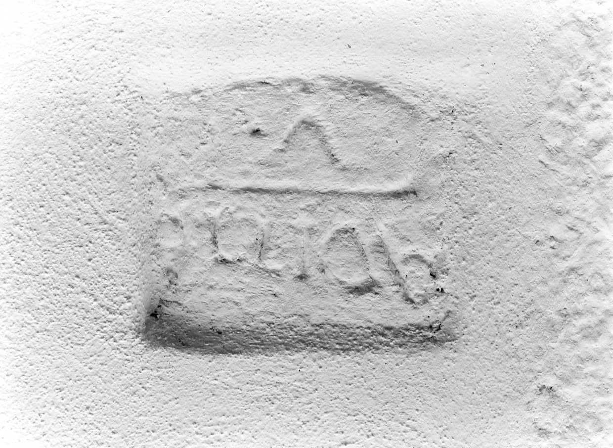 lapide commemorativa - bottega molisana (sec. XVIII)