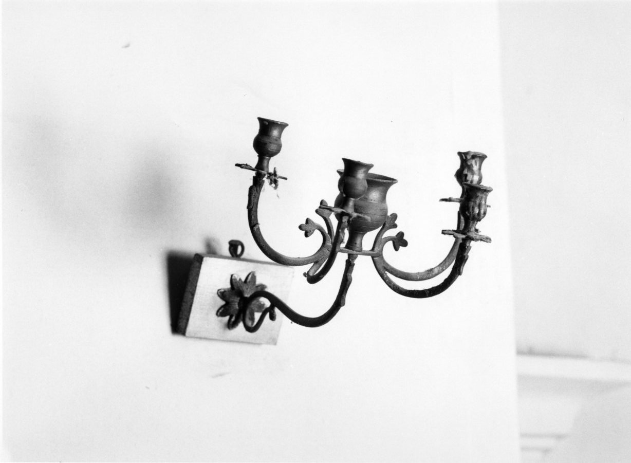 candeliere da parete, serie - bottega molisana (sec. XIX)
