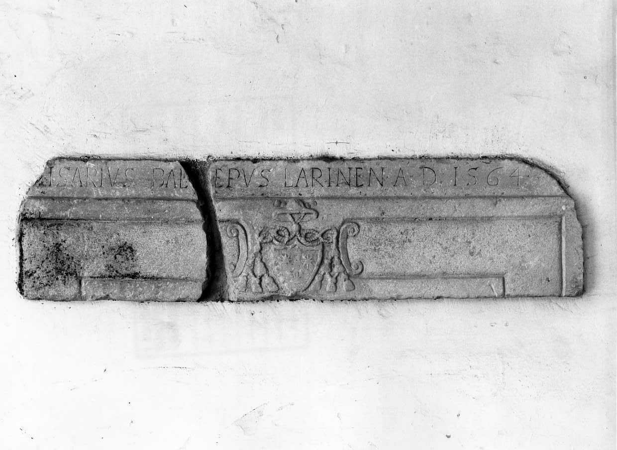 architrave, frammento - bottega Italia meridionale (sec. XVI)