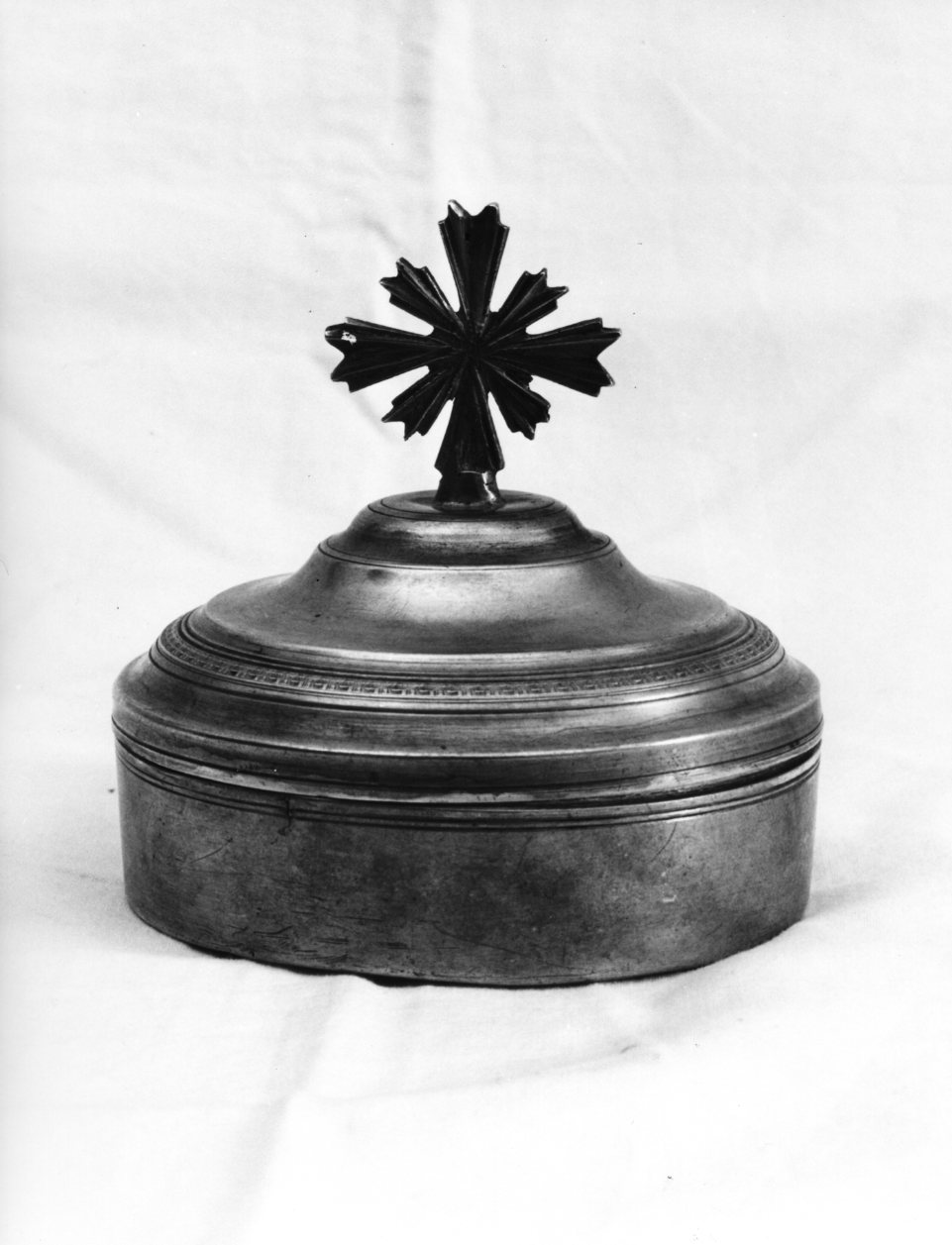 scatola per ostie di Monogrammista T. G (attribuito) (seconda metà XIX)
