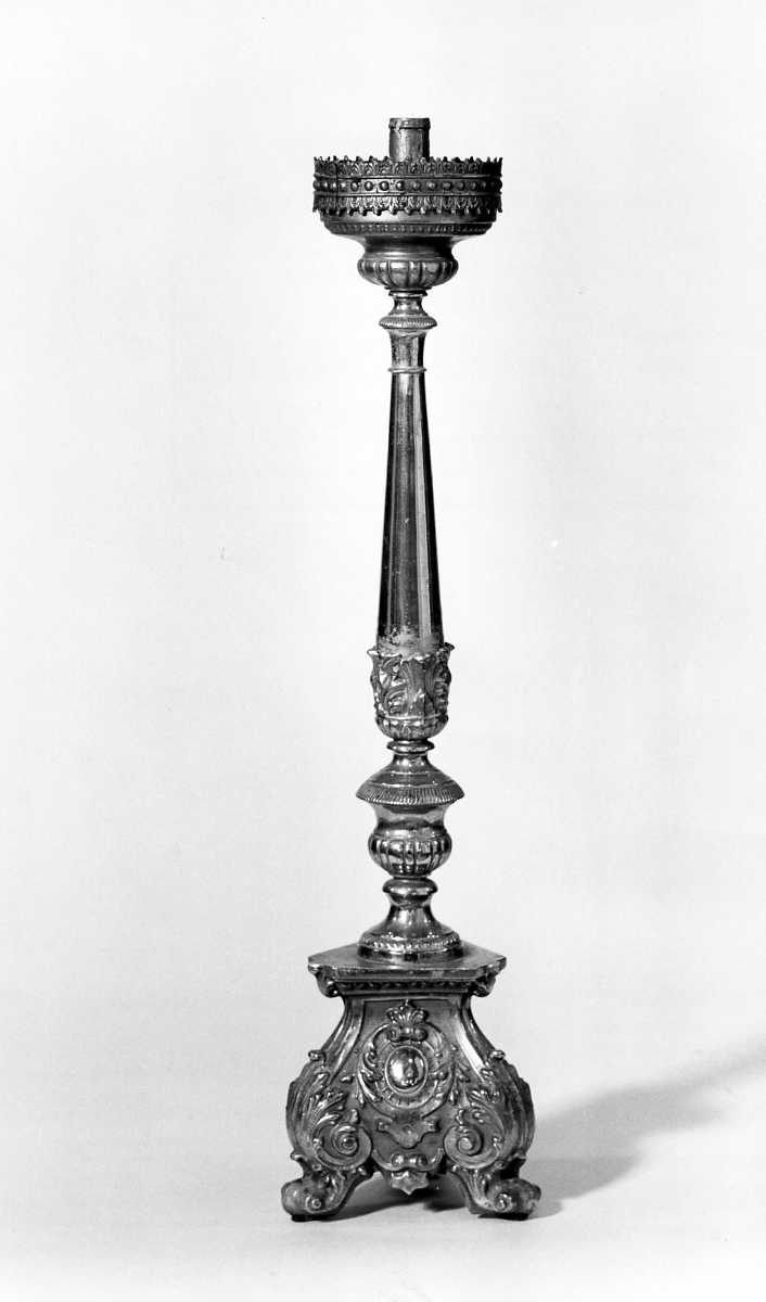 candelabro, serie - bottega molisana (secc. XVIII/ XIX)