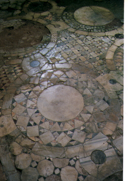 pavimento - ambito cassinese (prima metà sec. XII)