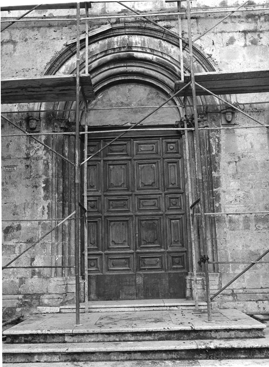 portale, opera isolata - bottega molisana (sec. XIII)