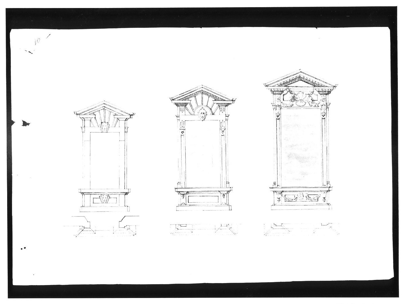 particolare finestre (disegno, opera isolata) - ambito Italia centro-meridionale (sec. XVIII)