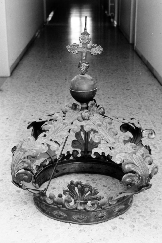 corona pensile - ambito pugliese (ultimo quarto sec. XIX)