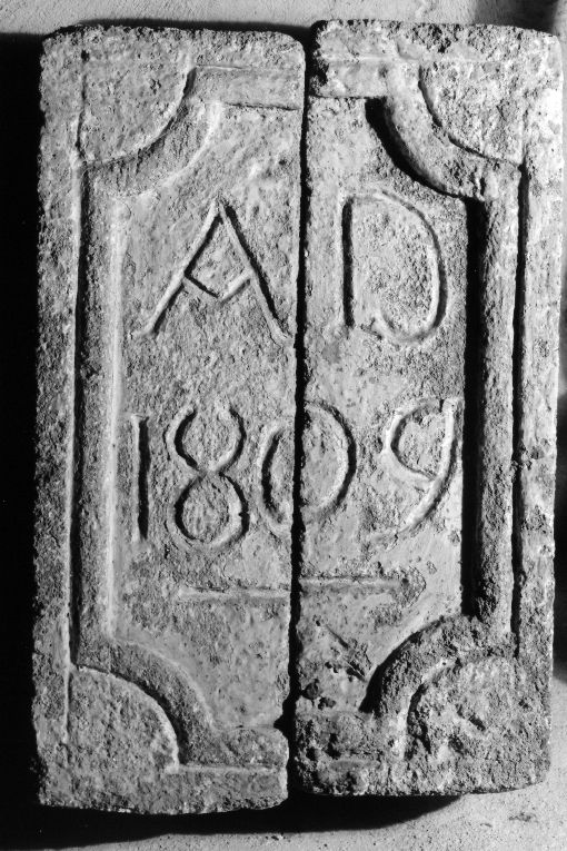 lapide, opera isolata - ambito pugliese (sec. XIX)