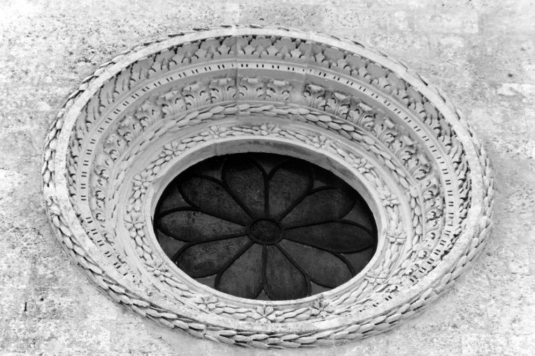 rosone - ambito salentino (seconda metà sec. XVI)