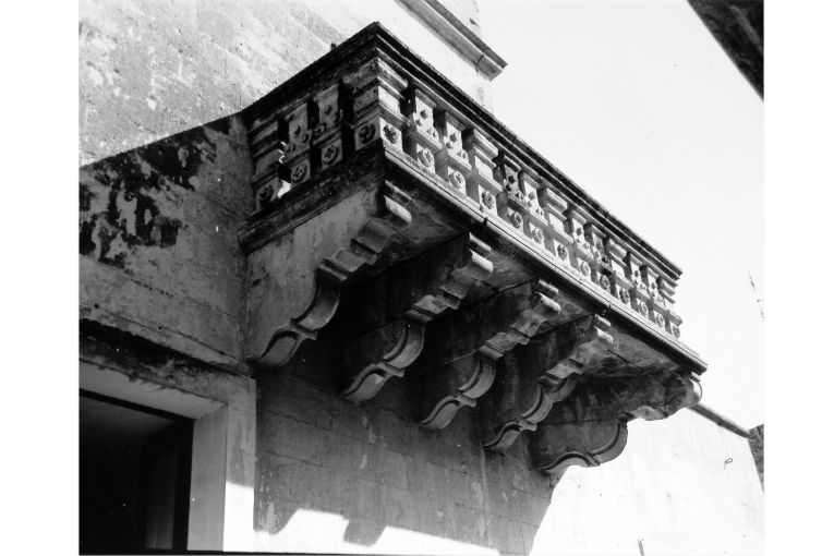 balcone - ambito salentino (sec. XVIII)